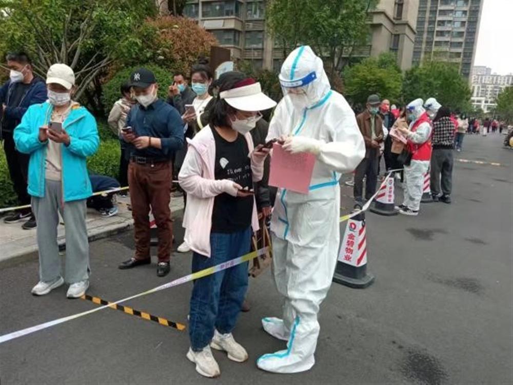 產發戰疫 |黨員沖在前！齊魯化纖筑牢“紅色”抗疫防線